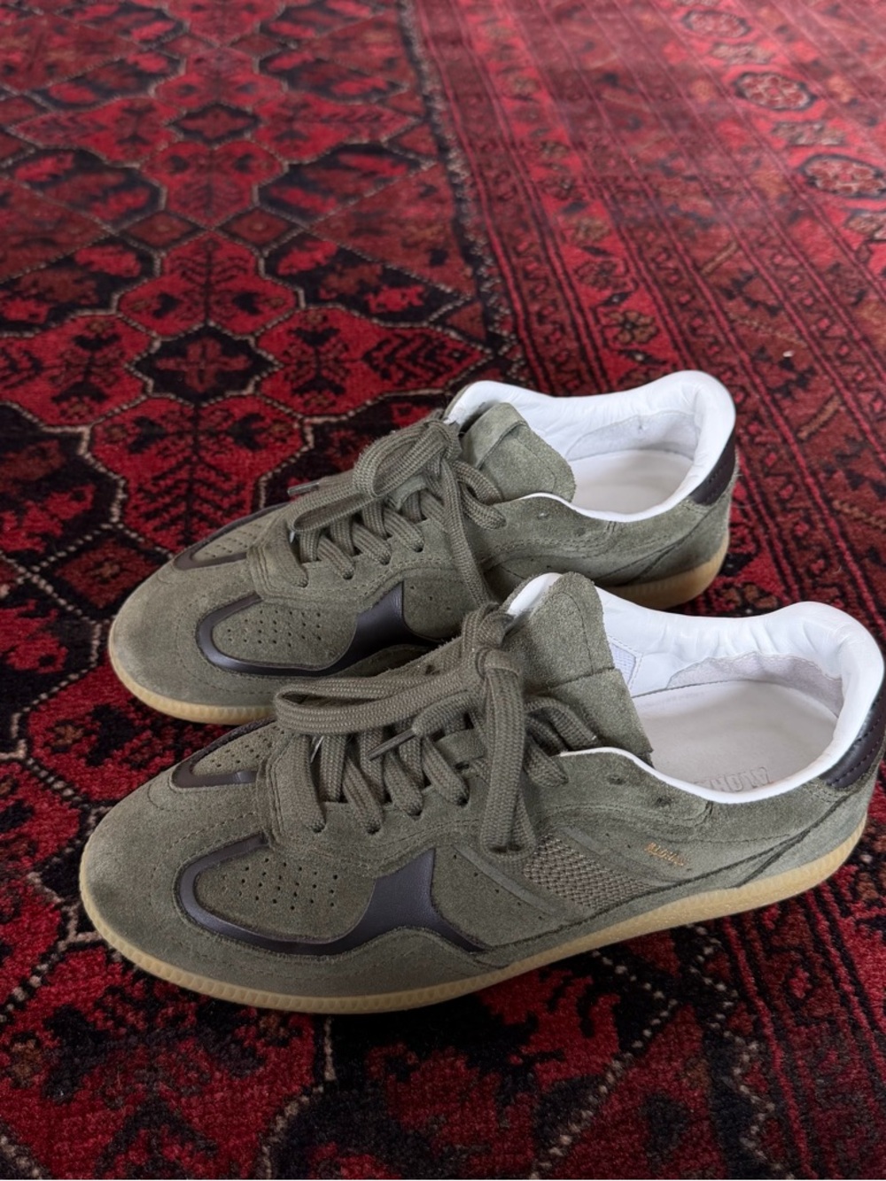 ALOHAS Olive Green Suede Low-Top Sneakers